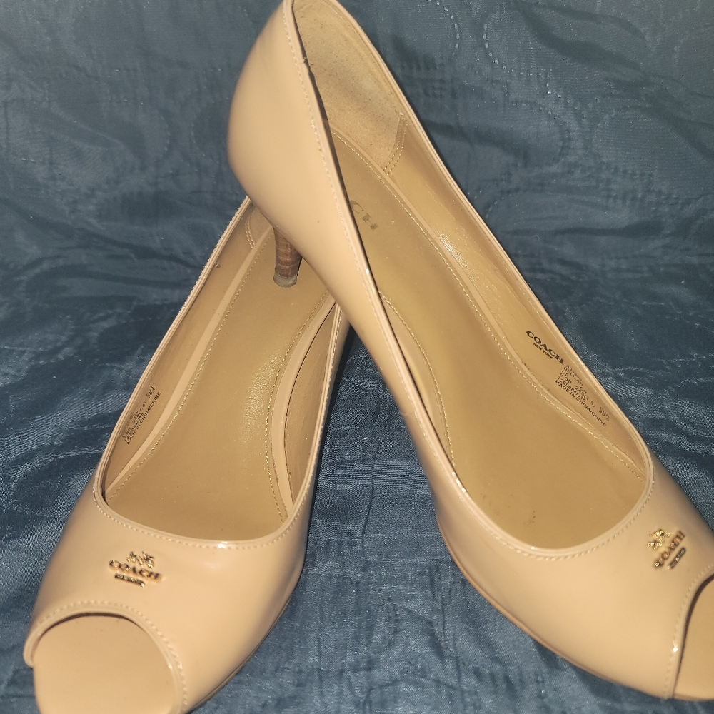 Coach Woman shoes 👠
